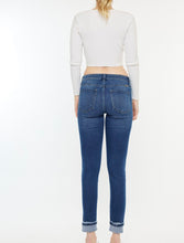 Load image into Gallery viewer, KanCan Non Distress Skinny Jean
