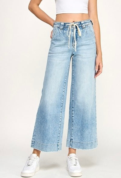 Petra 153 Wide Leg Trousers