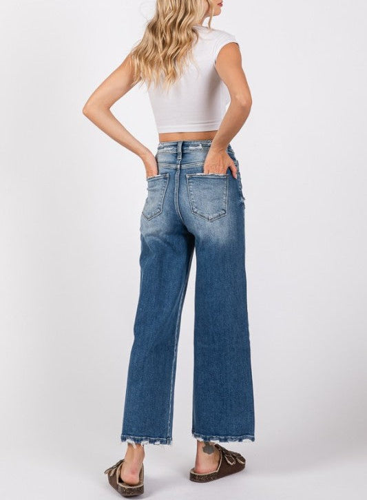Petra 153 Relaxed Wide Leg Jean